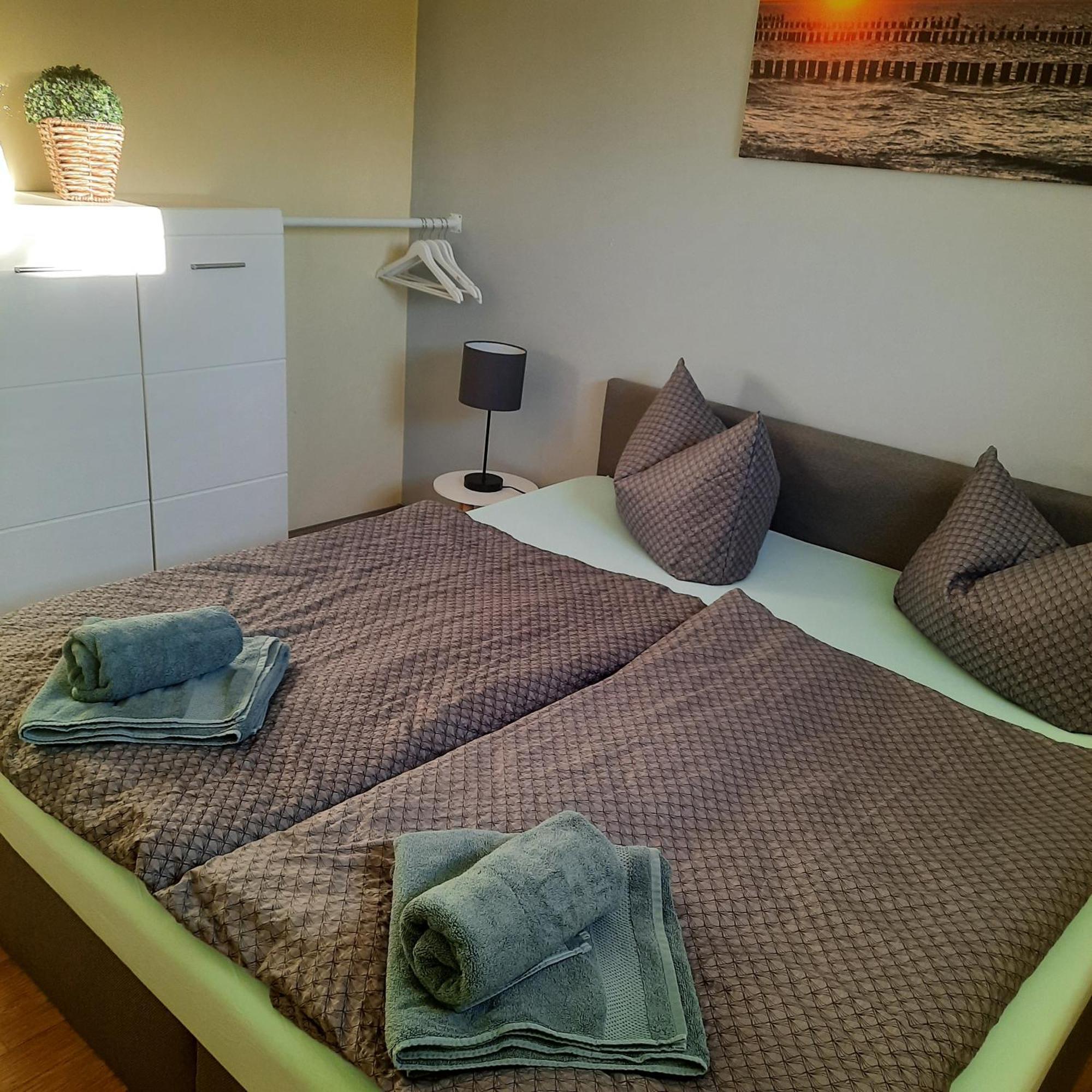 Theunis Ferienwohnung Karlshagen Exteriör bild